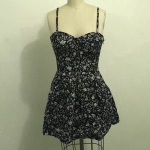 Sweet and classy floral print dress